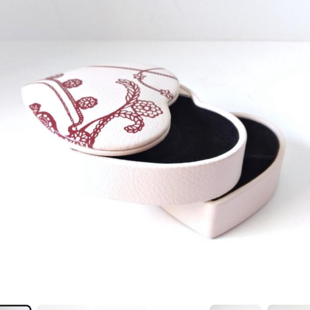 Pandora Jewelery Box, Genuine Leather